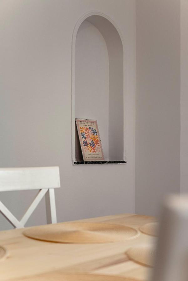 Spacious 2Bd Apartment Next To Athens Archeological Museum Buitenkant foto