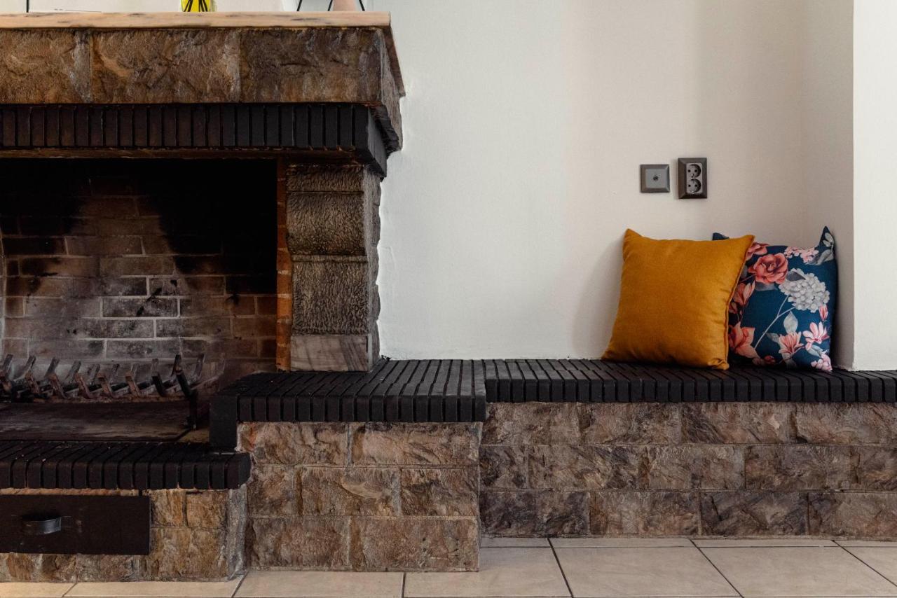 Spacious 2Bd Apartment Next To Athens Archeological Museum Buitenkant foto
