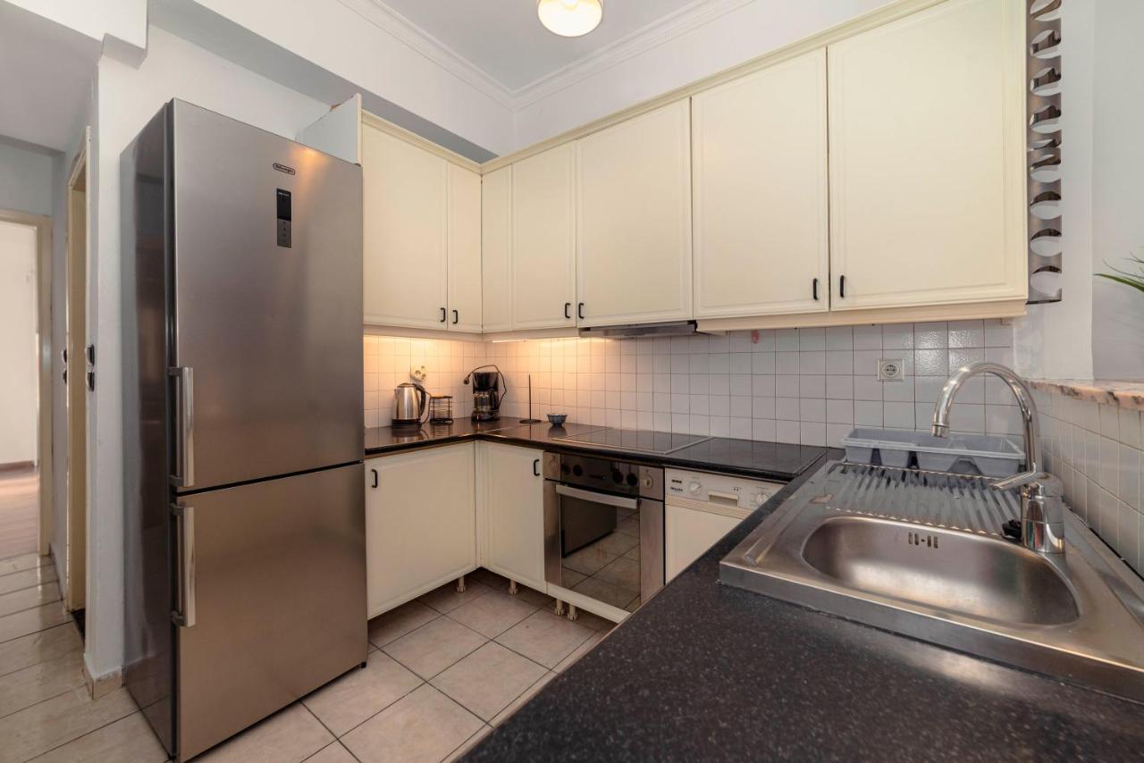 Spacious 2Bd Apartment Next To Athens Archeological Museum Buitenkant foto