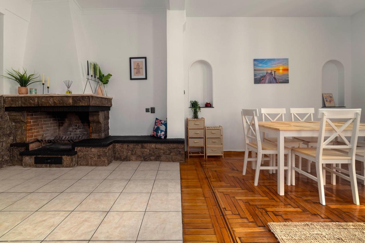 Spacious 2Bd Apartment Next To Athens Archeological Museum Buitenkant foto