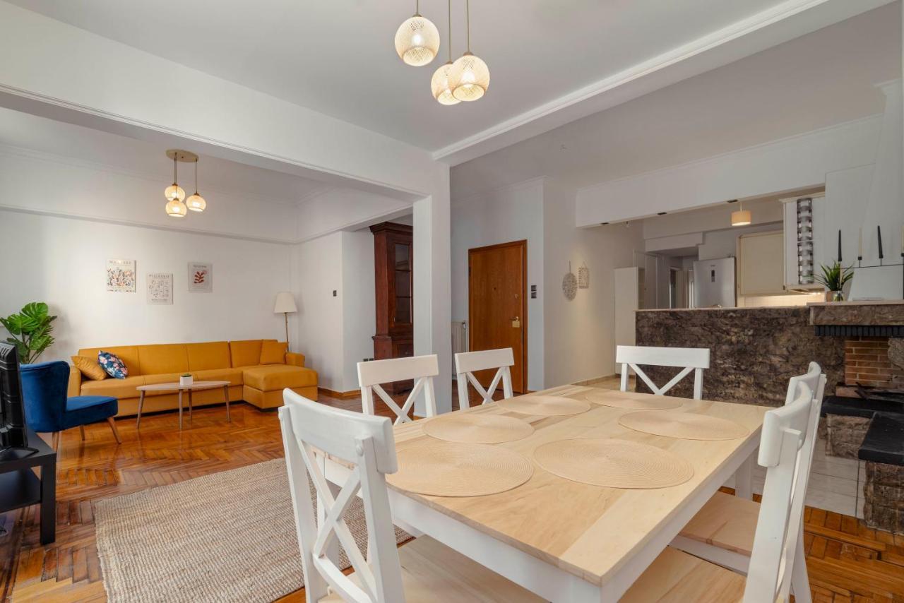 Spacious 2Bd Apartment Next To Athens Archeological Museum Buitenkant foto